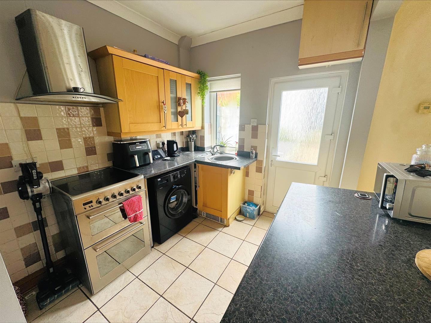 Dolau Fan Road, Burry Port, SA16 0RD